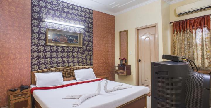 Oyo 12221 Hotel M House Агра Екстер'єр фото